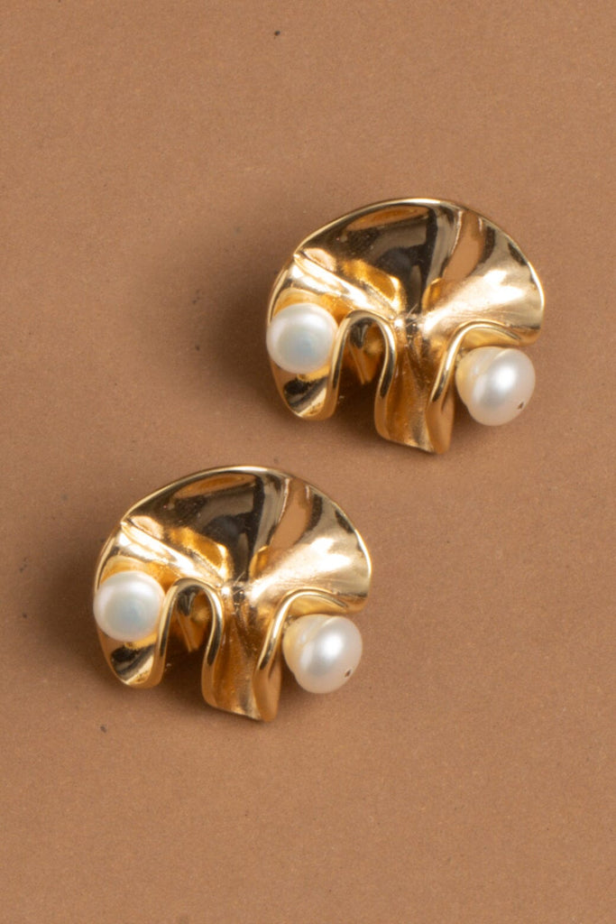 White Pearl Gold Twist Earrings - Nakamol