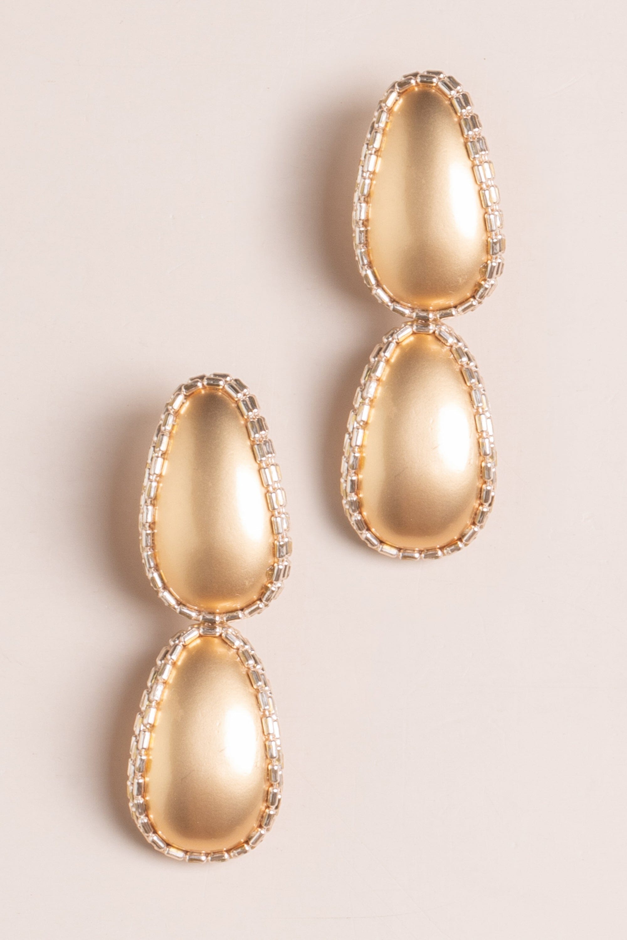 Timeless beaded fashion earrings